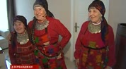 Кадр из "Бурановские бабушки" устроили вечеринку в Баку