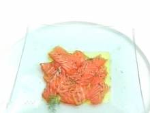 Кадр из Закуски: Маринованный лосось (видеорецепт)