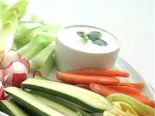 Соусы: Овощная закуска с тремя соусами (видеорецепт)
