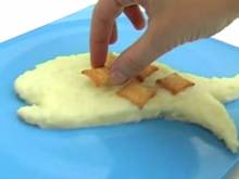 Кадр из Закуски: Золотая рыбка из трески (видеорецепт)