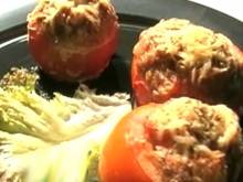 Кадр из Горячие блюда: Помидоры, фаршированные говядиной (видеорецепт)