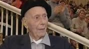 Кадр из 100 лет неодиночества. Игорь Моисеев