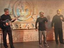 Кадр из Мафик - Ямочки